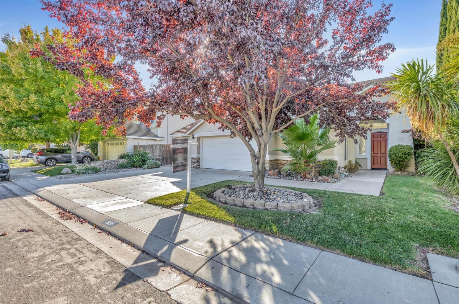 1935 Hyde Park Ln, Manteca, CA 95336