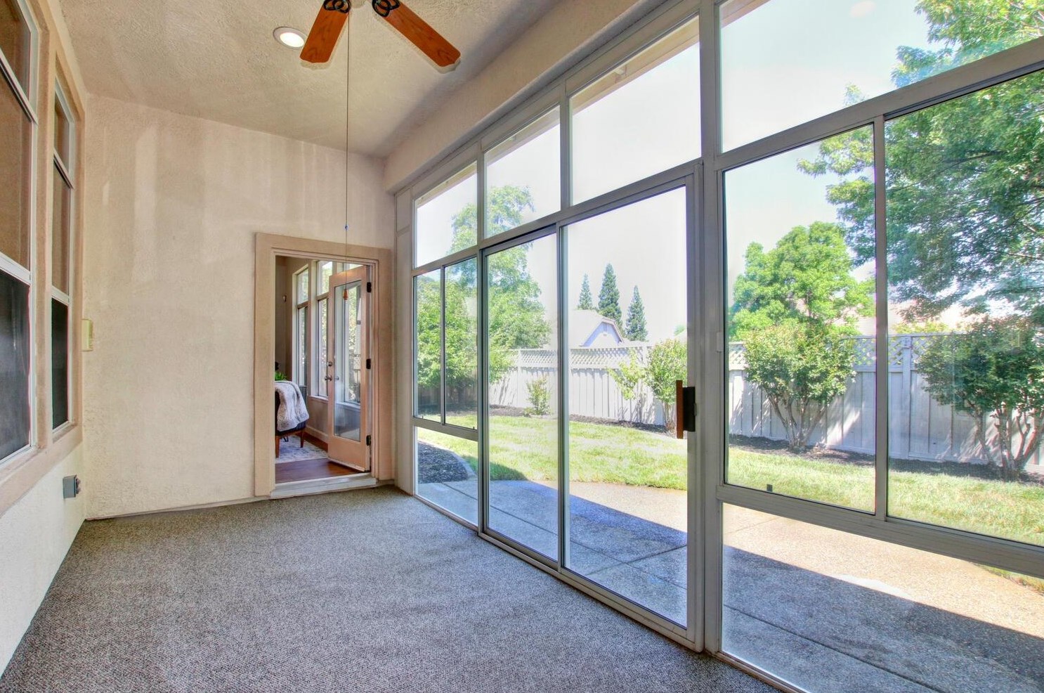 7112 Timberrose Way, Roseville CA 95747-8130 exterior