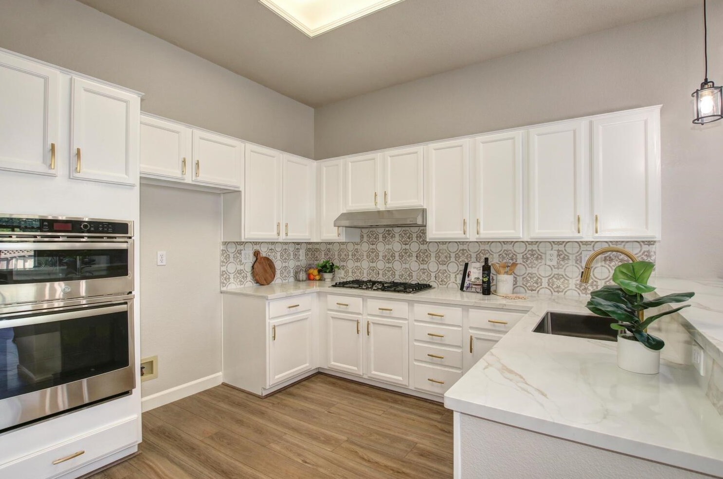 7112 Timberrose Way, Roseville CA 95747-8130 exterior