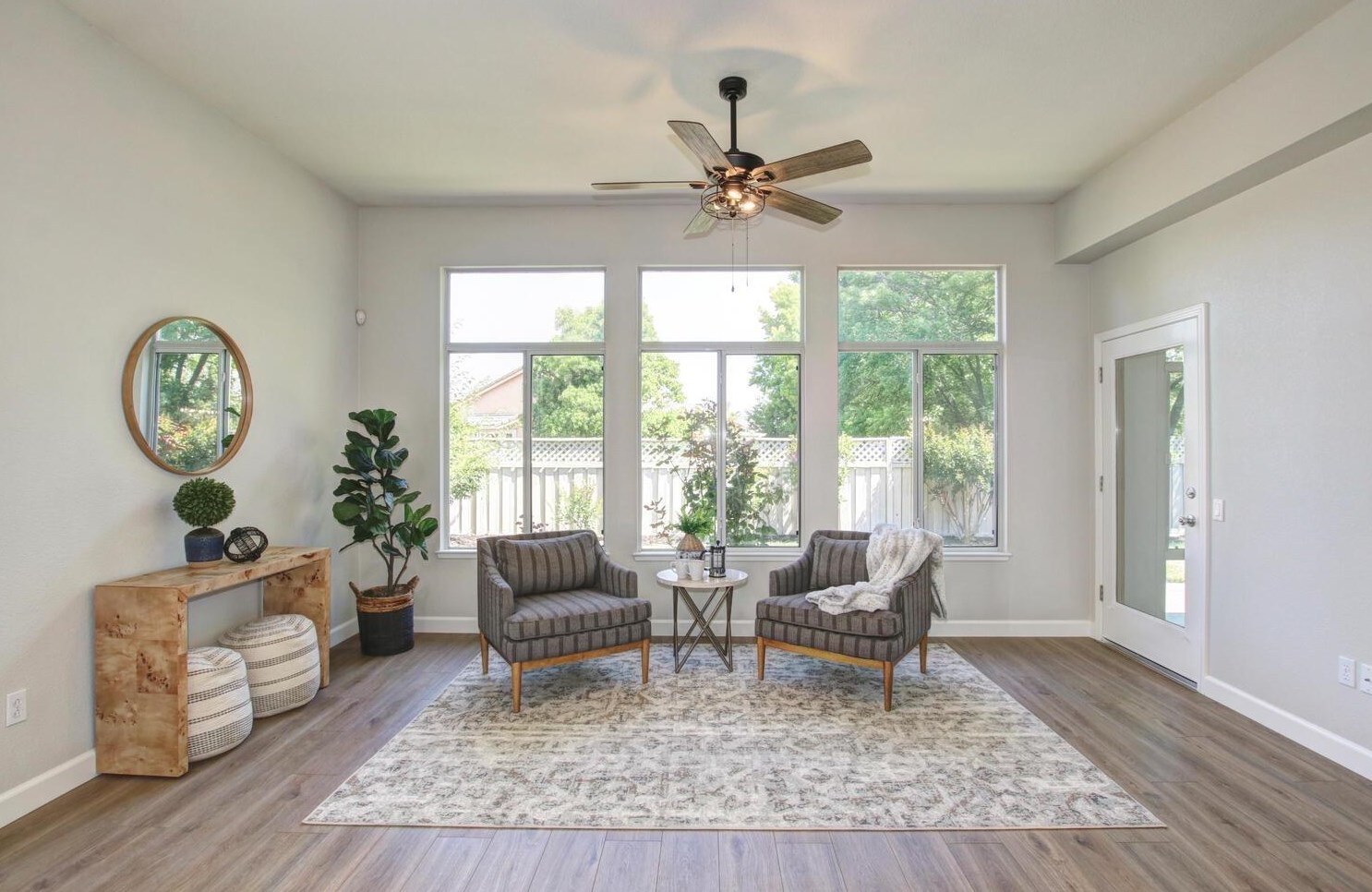 7112 Timberrose Way, Roseville CA 95747-8130 exterior