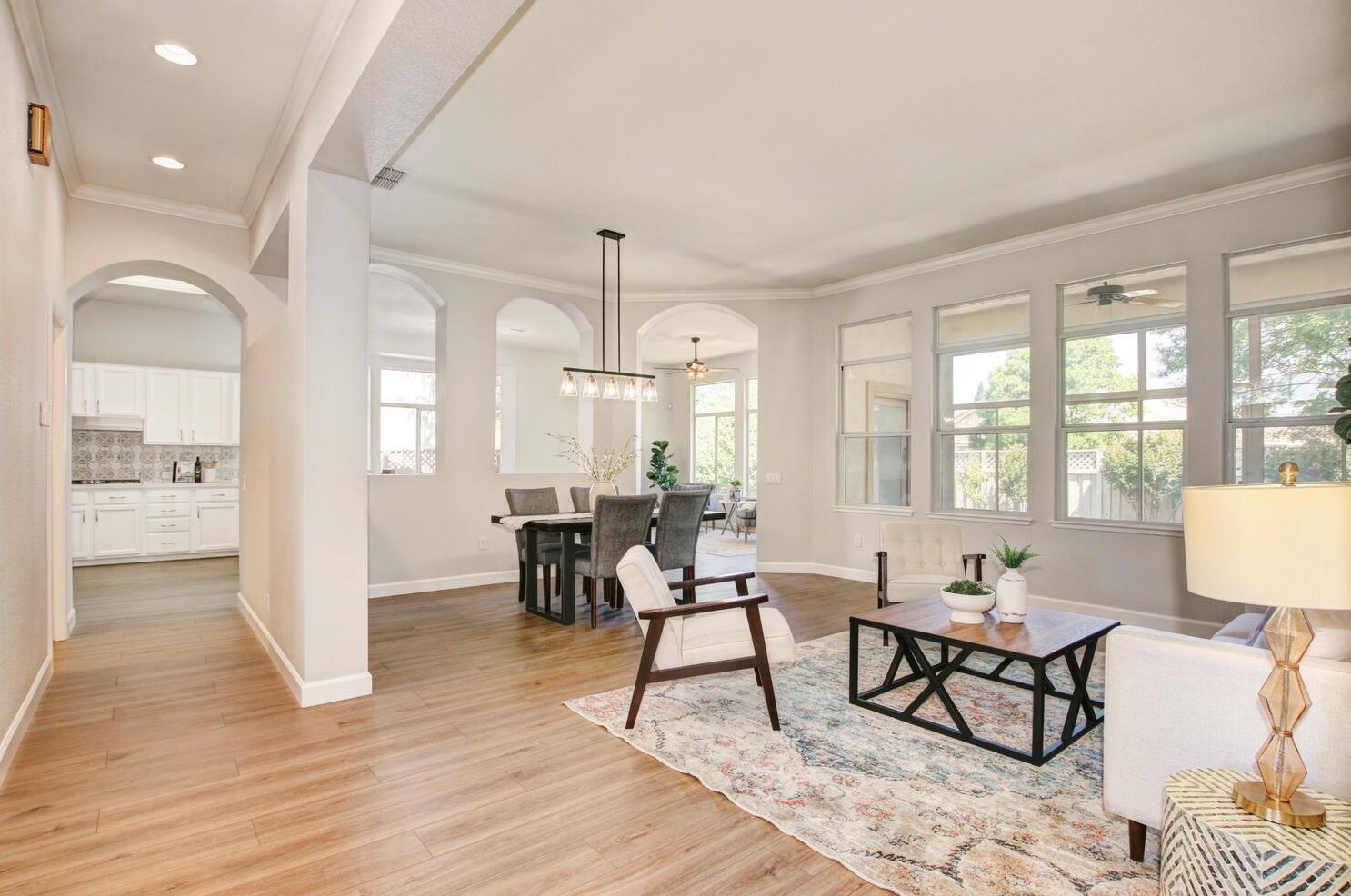 7112 Timberrose Way, Roseville CA 95747-8130 exterior