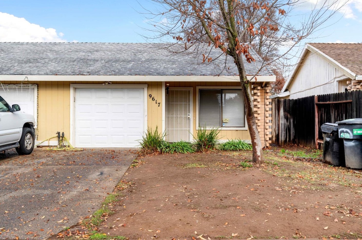 9615 Old Placerville Rd, Sacramento, CA 95827-3240