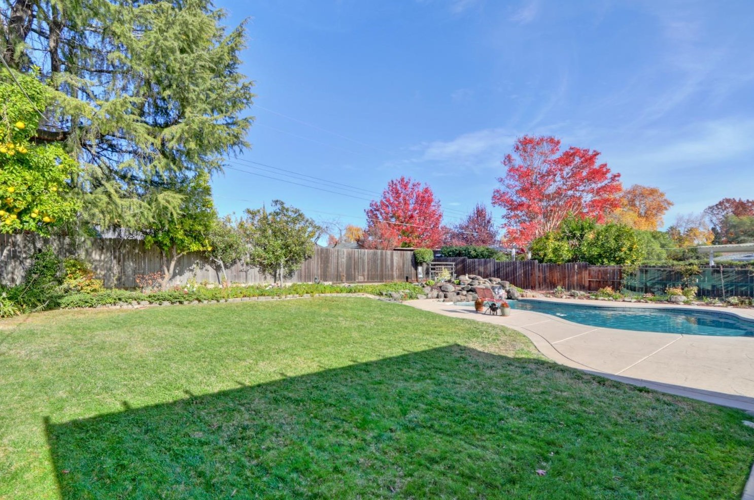 4162 Riva Ridge Dr, Fair Oaks, CA 95628-6429