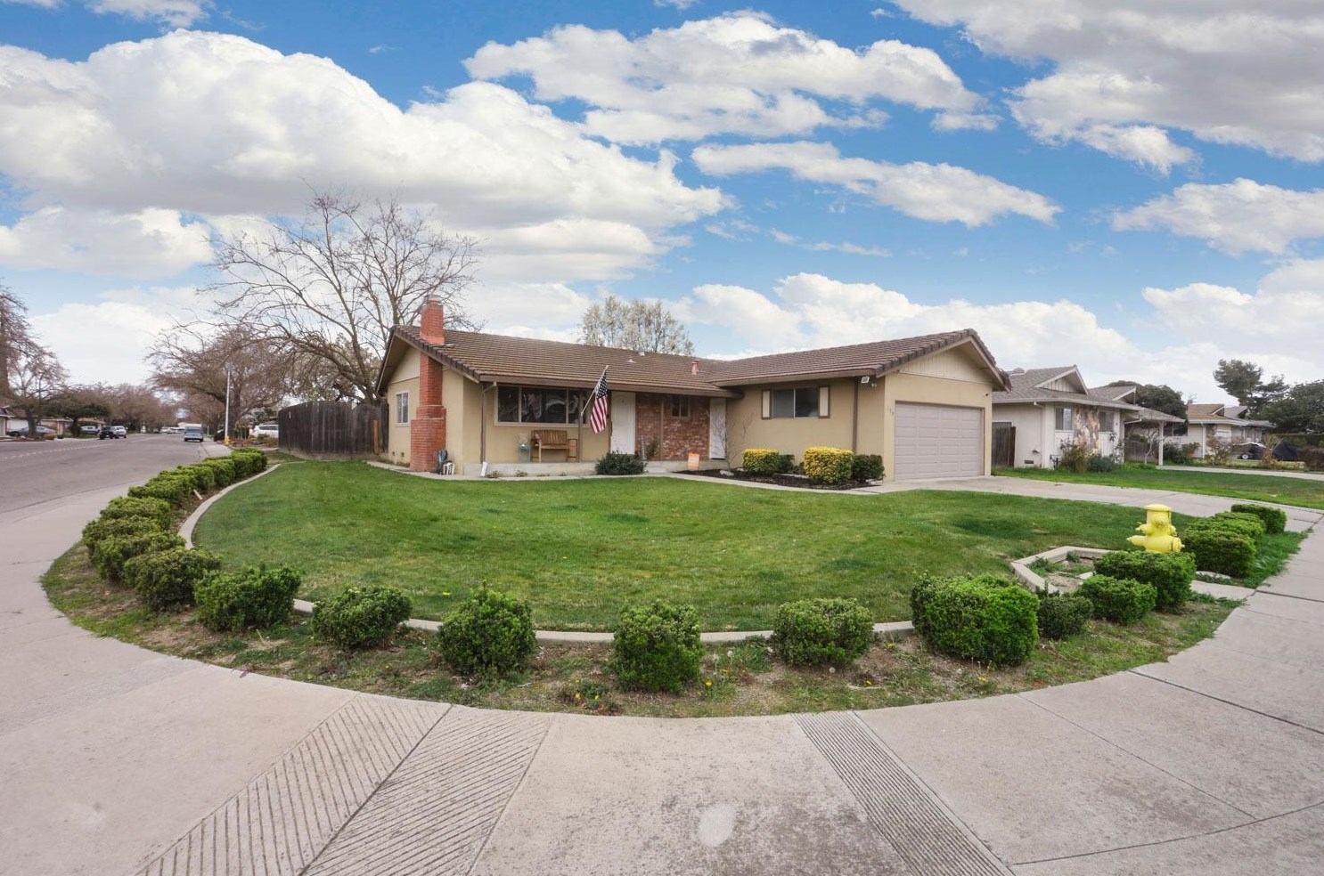 194 Laguna Dr, Tracy, CA 95376