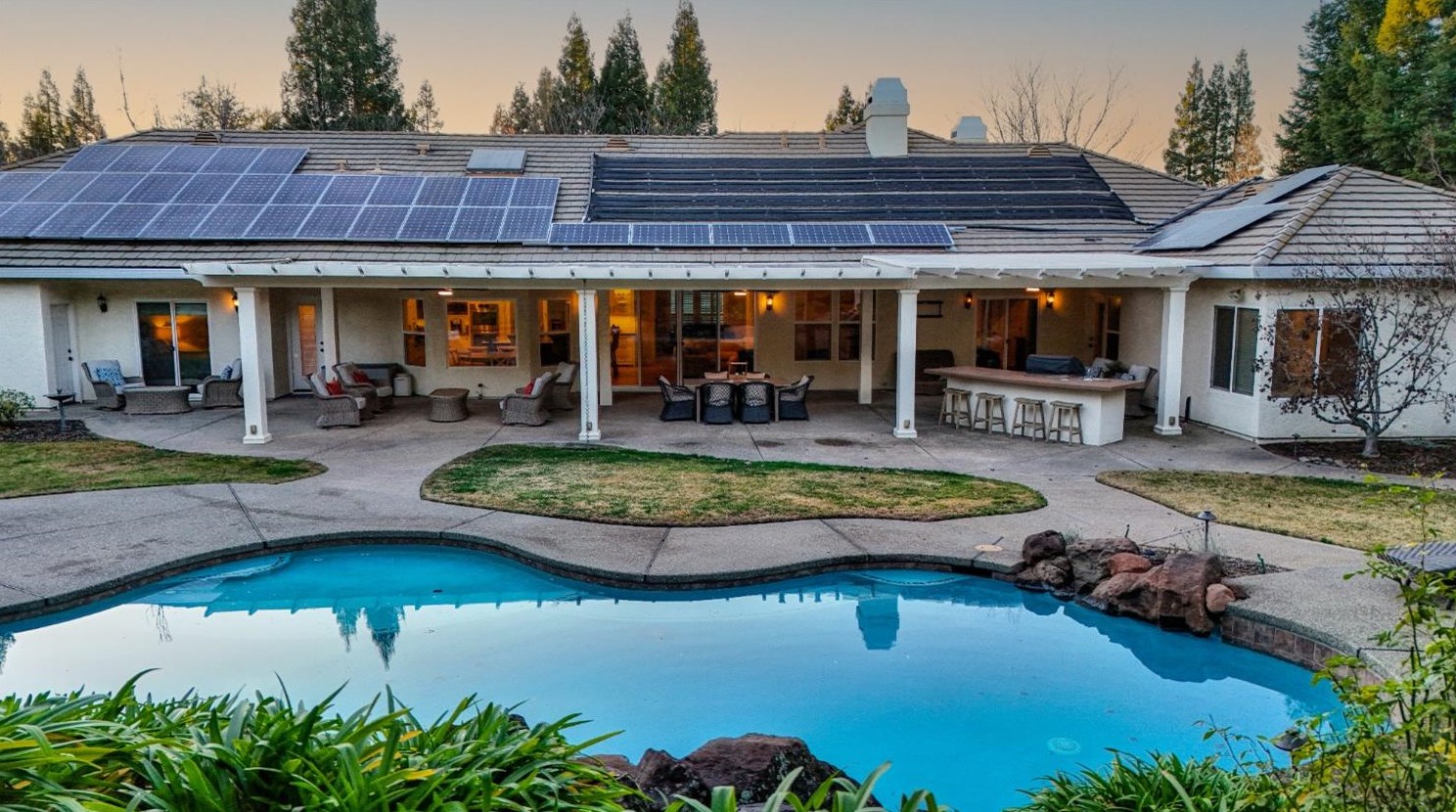 5750 Lions Cross Cir, Roseville CA 95746-9026 exterior