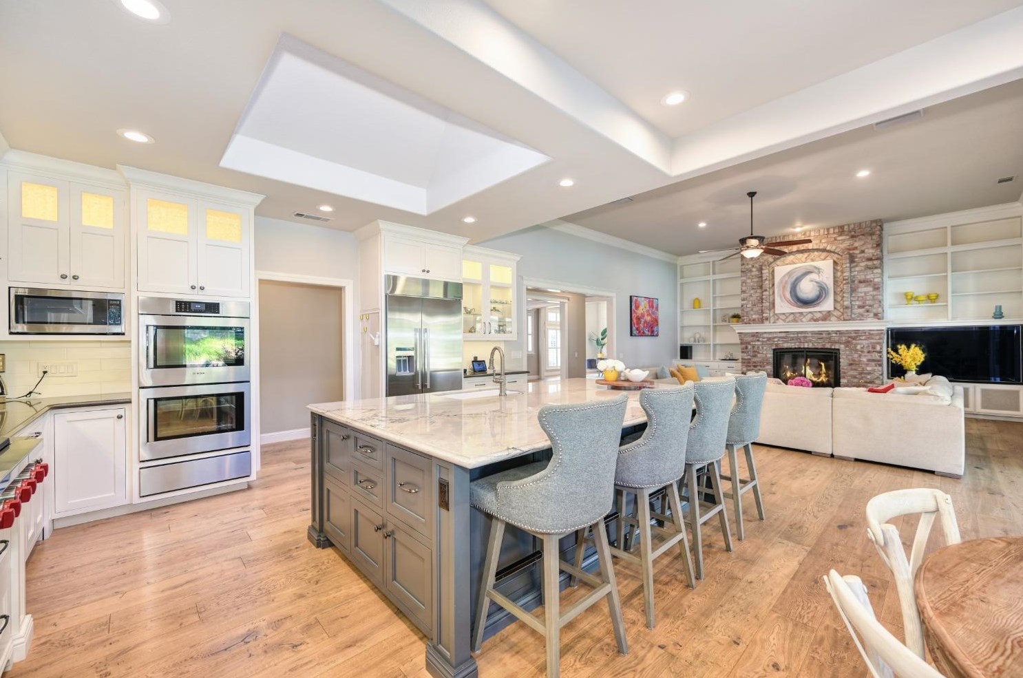 5750 Lions Cross Cir, Roseville CA 95746-9026 exterior