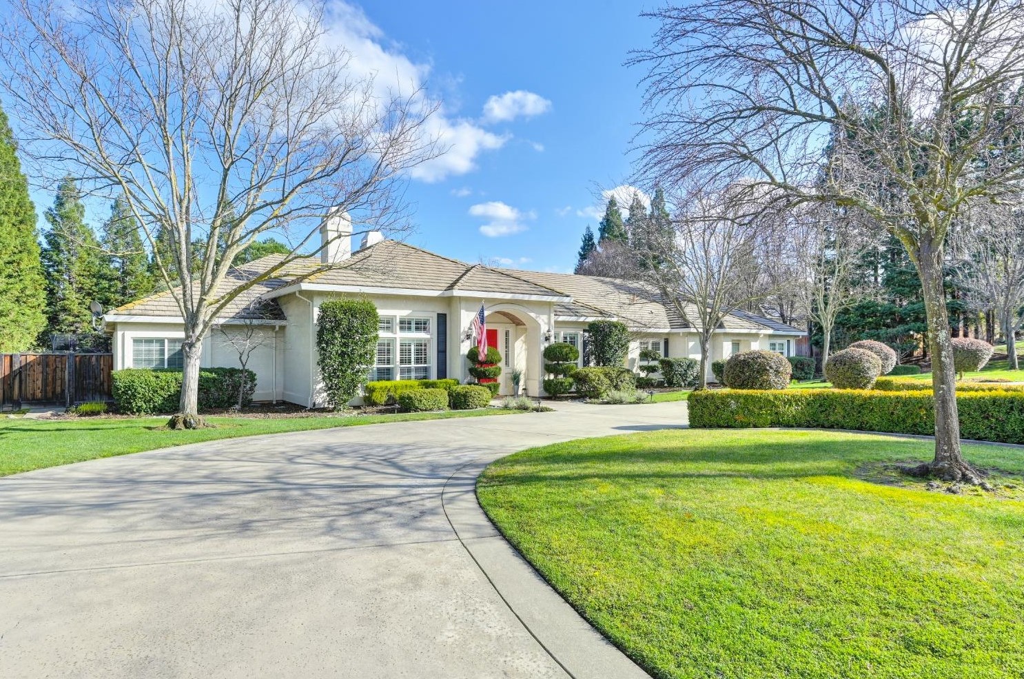 5750 Lions Cross Cir, Roseville CA 95746-9026 exterior