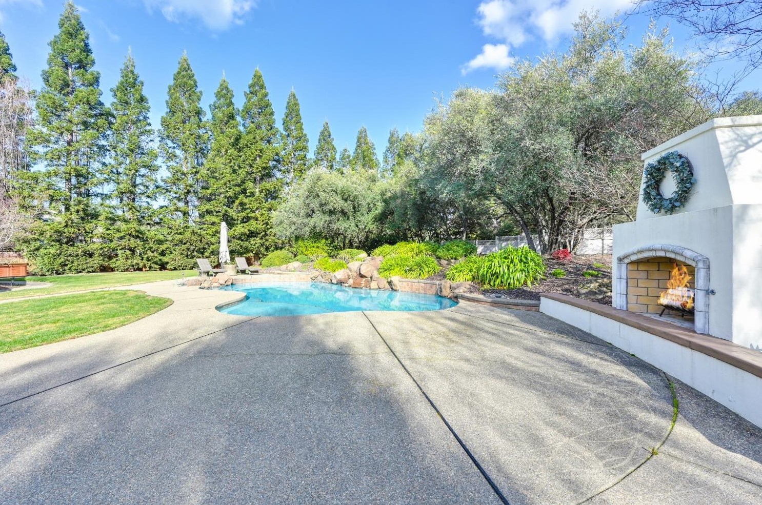 5750 Lions Cross Cir, Roseville CA 95746-9026 exterior