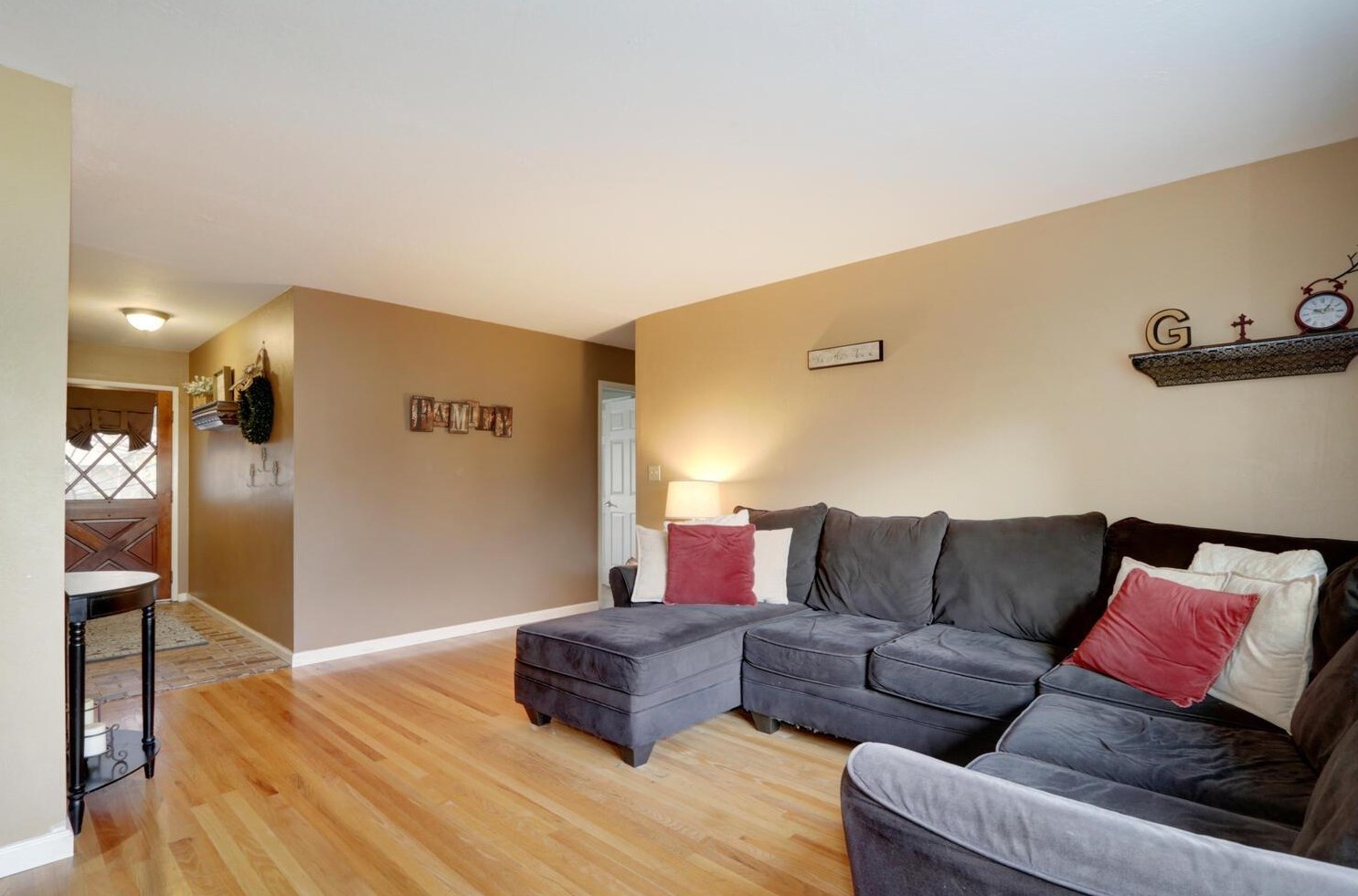 1324 Alder Pl, Davis CA  95618-1439 exterior