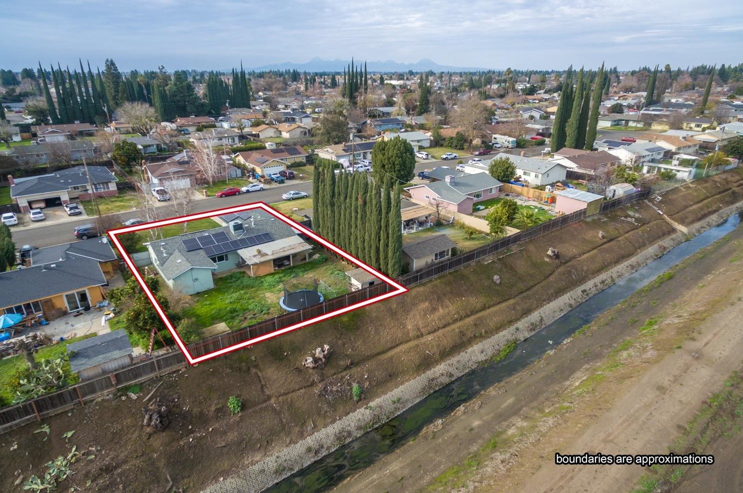 1360 Buchanan Rd, Yuba City CA  95993-6407 exterior