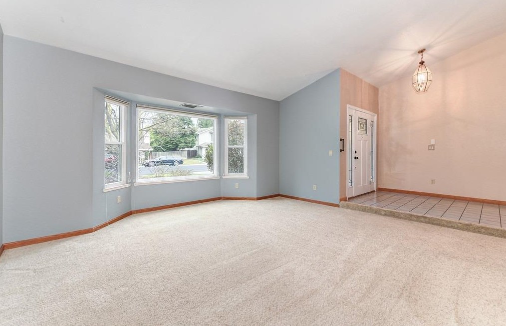 1541 Colonial Pkwy, Roseville CA  95661-7323 exterior