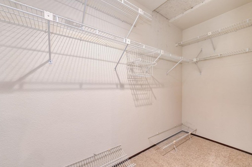 1541 Colonial Pkwy, Roseville CA  95661-7323 exterior