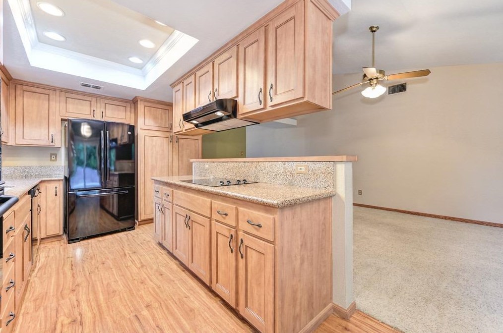 1541 Colonial Pkwy, Roseville CA  95661-7323 exterior