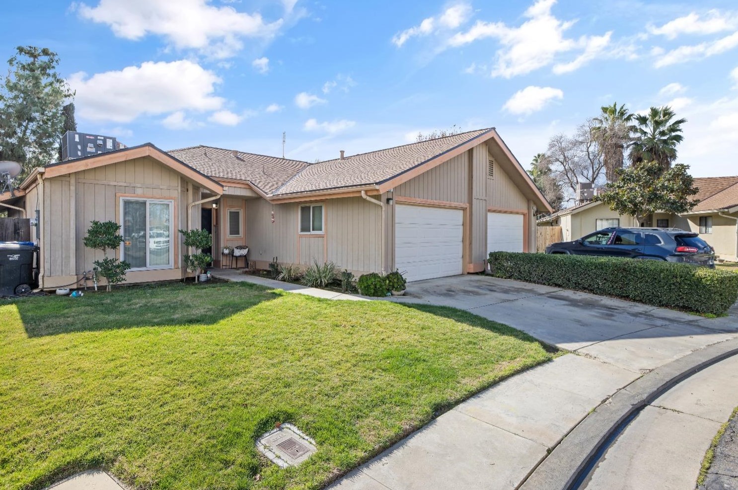635 Vine Ct, Lemoore, CA 93245