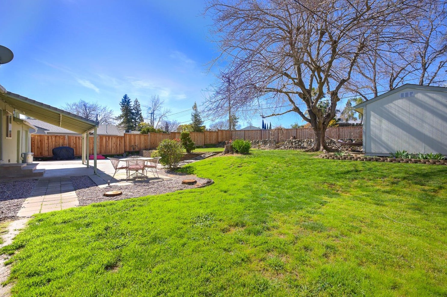 6635 Carrwood St, Citrus Heights CA  95662-3311 exterior