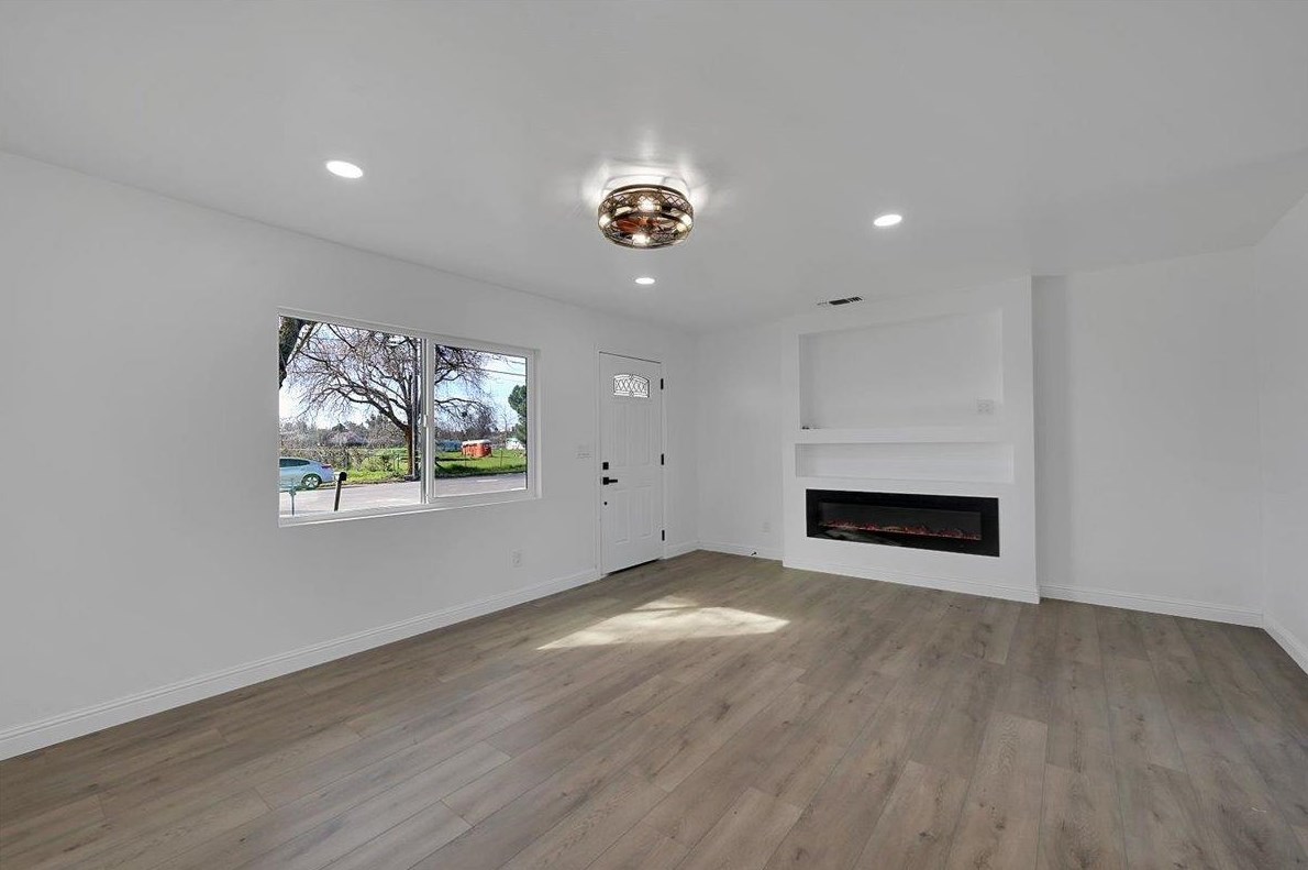 7341 Doc Adams Rd, Arboga CA  95901-3141 exterior