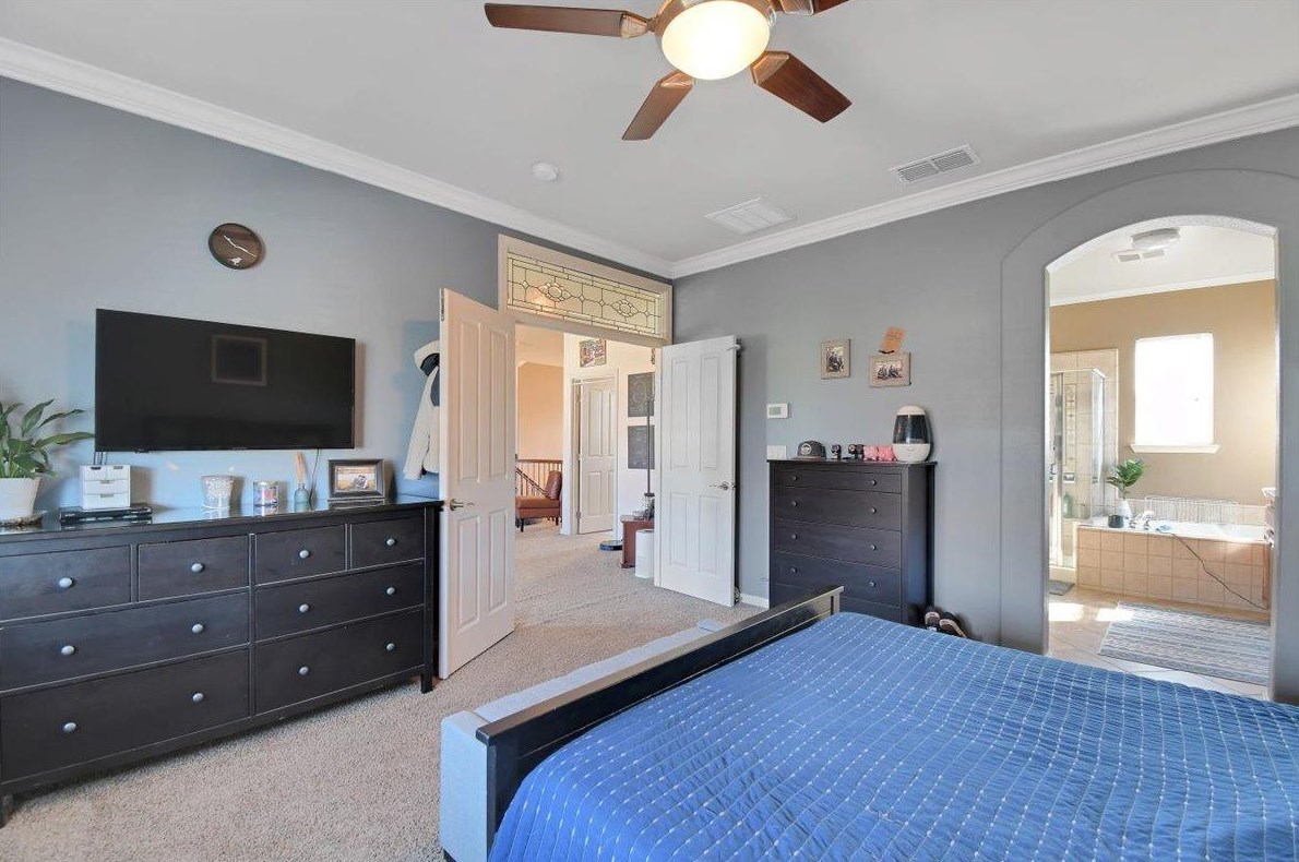 1073 Tres Picos Dr, Yuba City CA  95993-5259 exterior