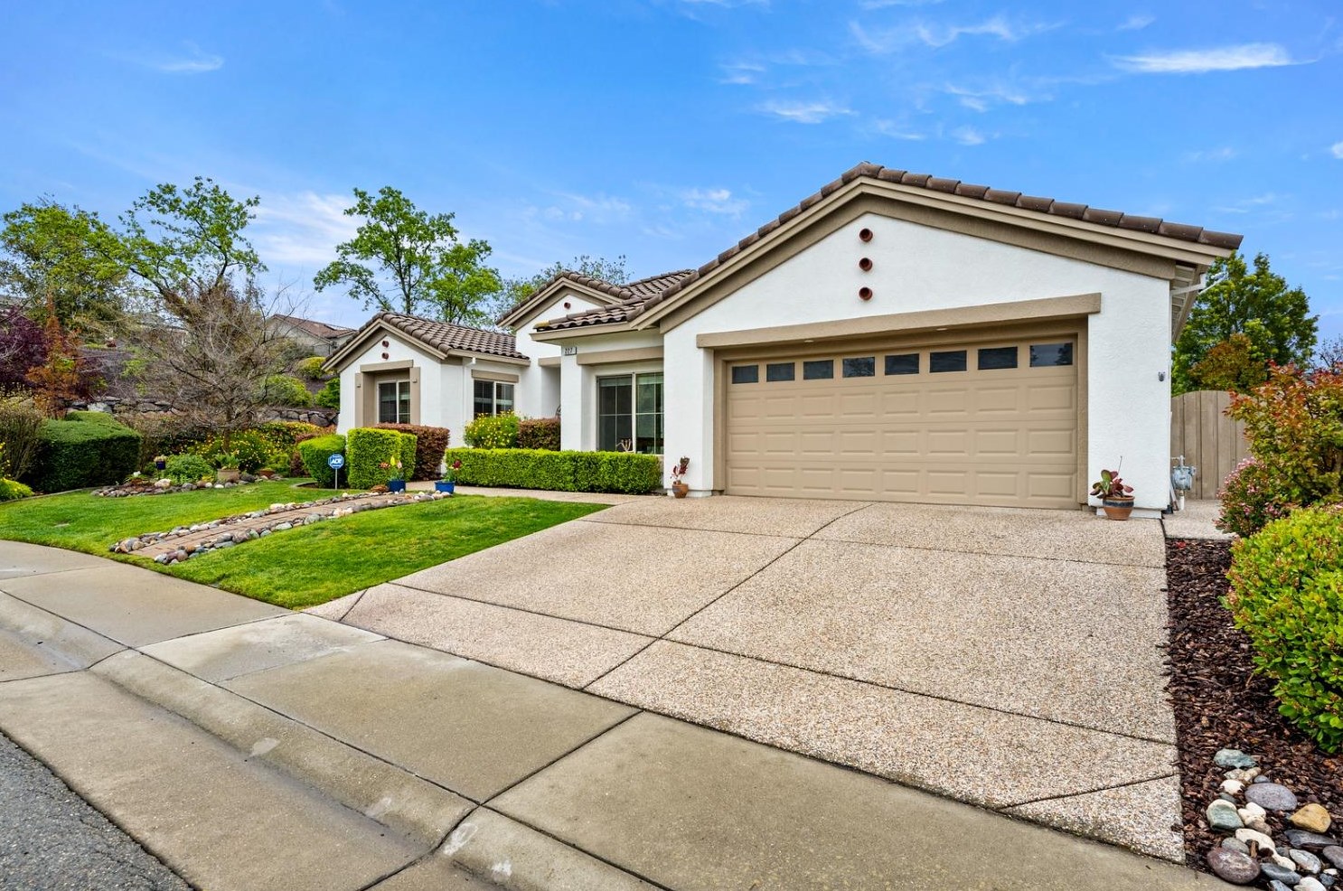 227 Gazebo Ct, Lincoln, CA 95648