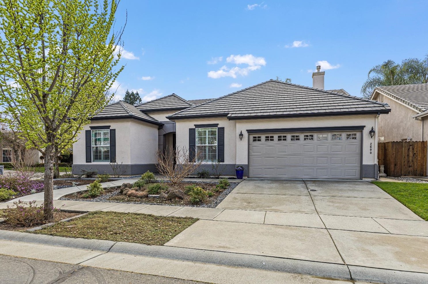 2600 Baybridge St, Sacramento, CA 95833-3910