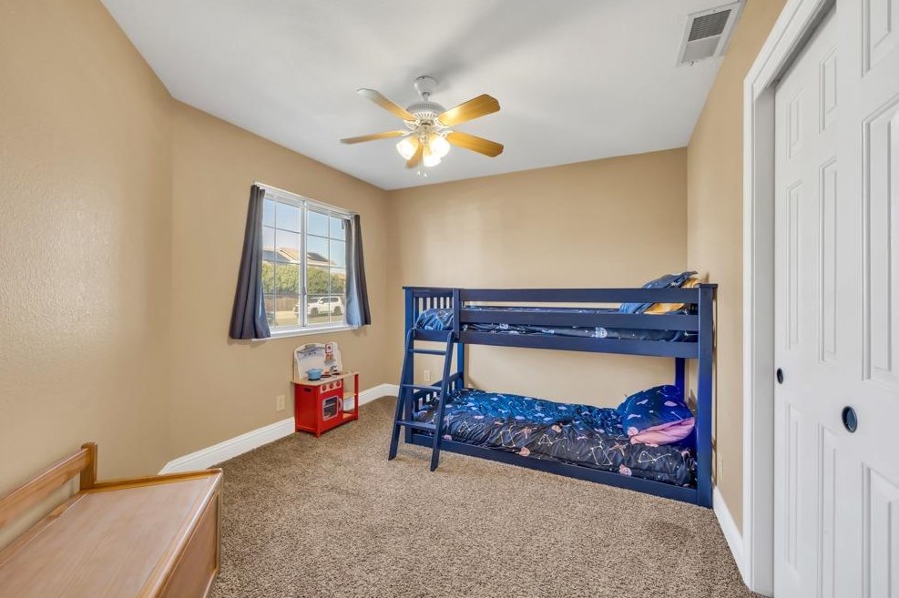 2450 Inverness Dr, Lincoln CA  95648-9569 exterior