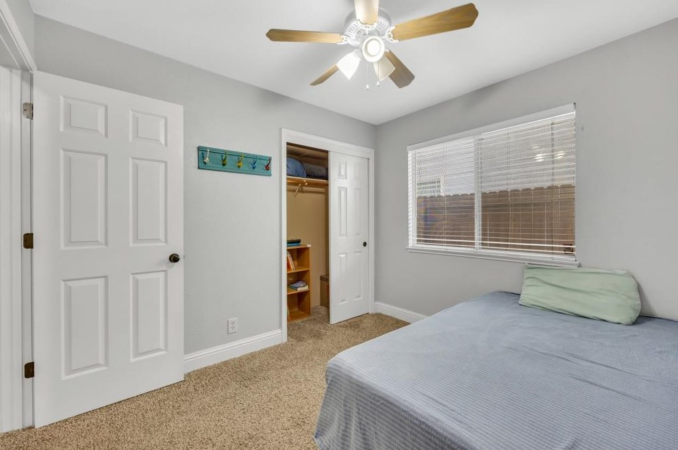 2450 Inverness Dr, Lincoln CA  95648-9569 exterior