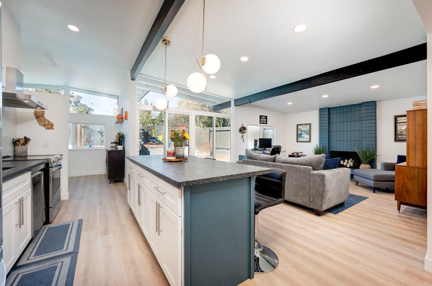 7728 Eastgate Ave, Citrus Heights CA  95610-7557 exterior