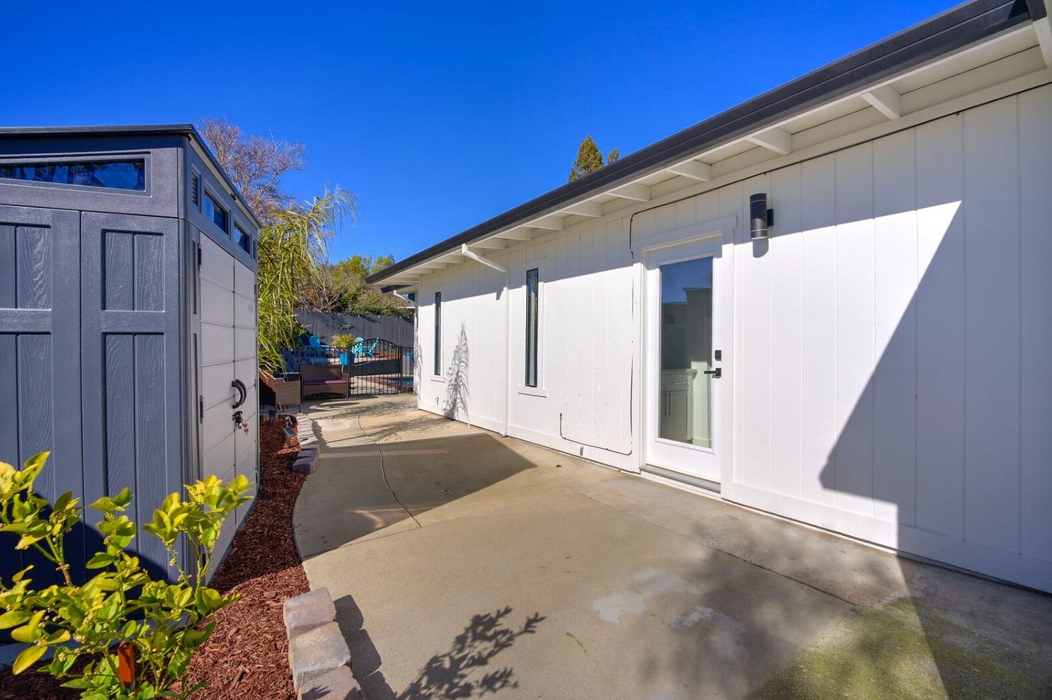 7728 Eastgate Ave, Citrus Heights CA  95610-7557 exterior