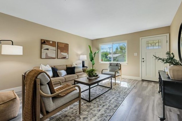 6008 Westbrook Dr, Citrus Heights, CA 95621-4826