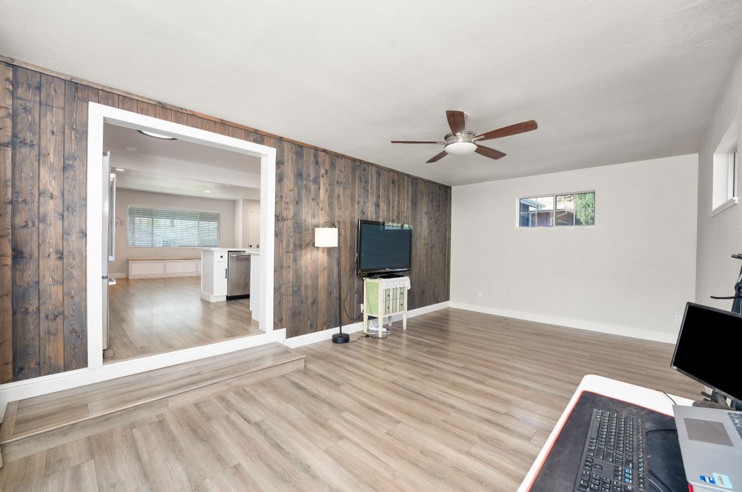 6826 Brookhaven Way, Citrus Heights CA  95621-6306 exterior