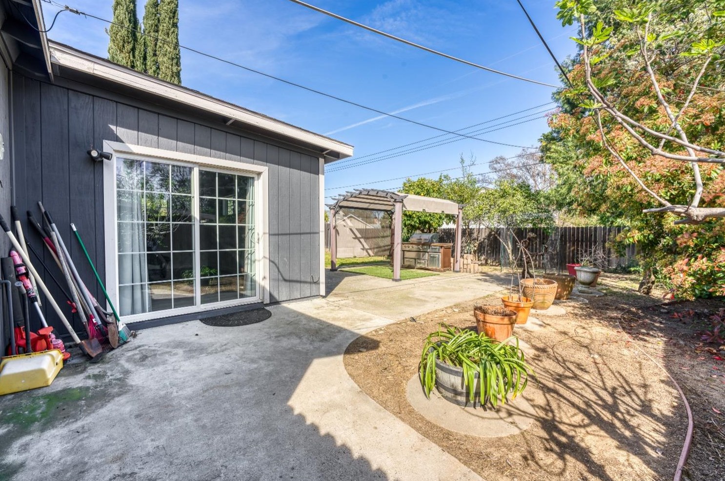 6826 Brookhaven Way, Citrus Heights CA  95621-6306 exterior