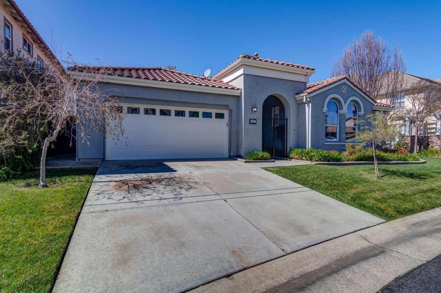 331 Lanfranco Cir, Sacramento, CA 95835-2068