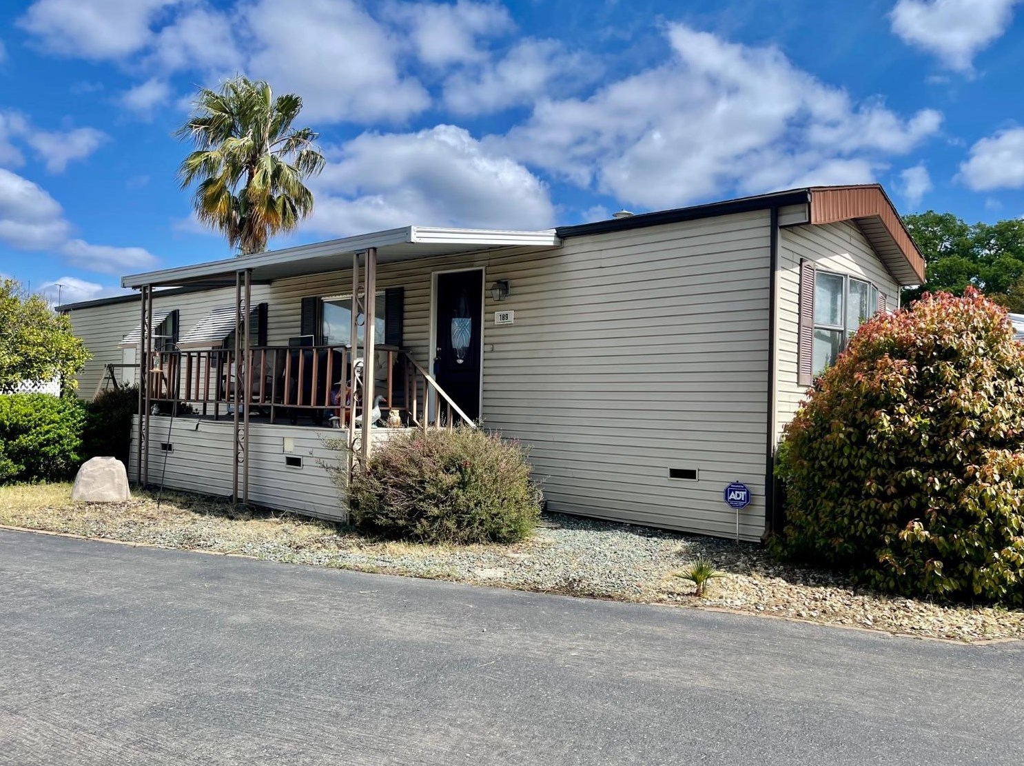 189 Saxton Cir, Citrus Heights, CA 95621
