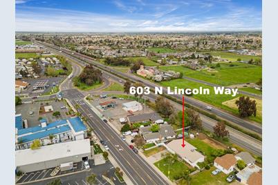 603 N Lincoln Way - Photo 1