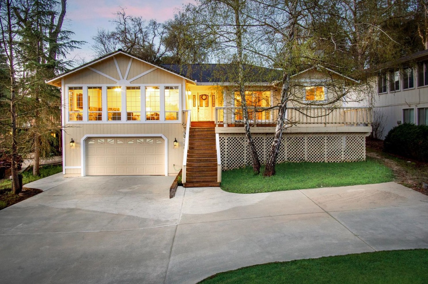 23997 Green Valley Rd, Auburn, CA 95602