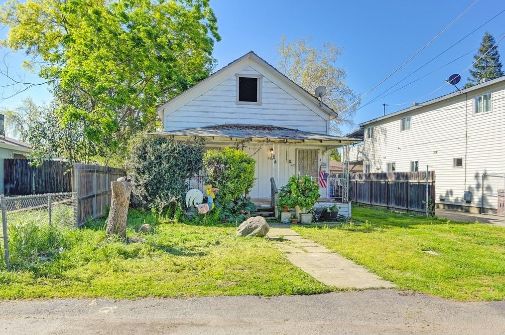 9024 Grove St, Elk Grove, CA 95624