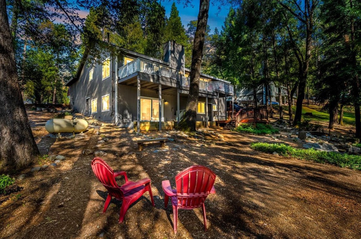 6010 Acorn Ct, Michigan Bluff, CA 95631-9612