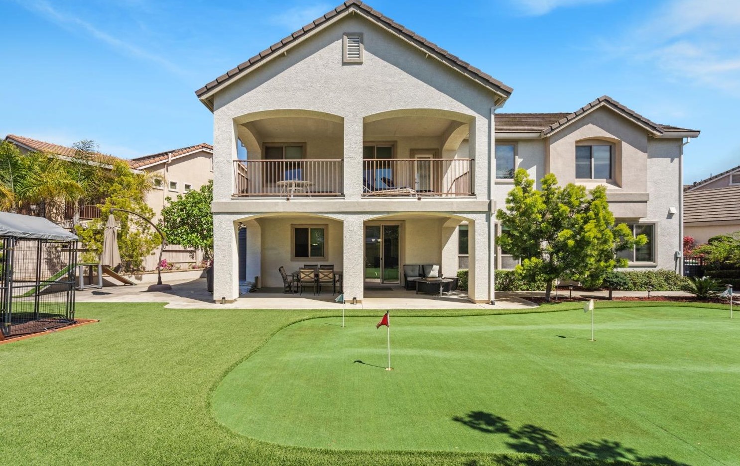 8250 Morum Ct, Elk Grove, CA 95757-6285