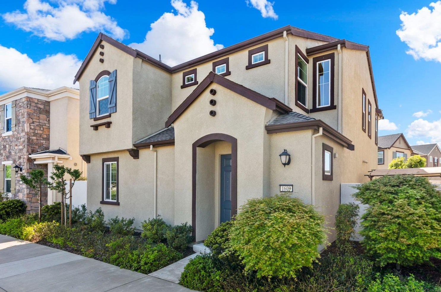 1609 Parkside Way, Roseville, CA 95747