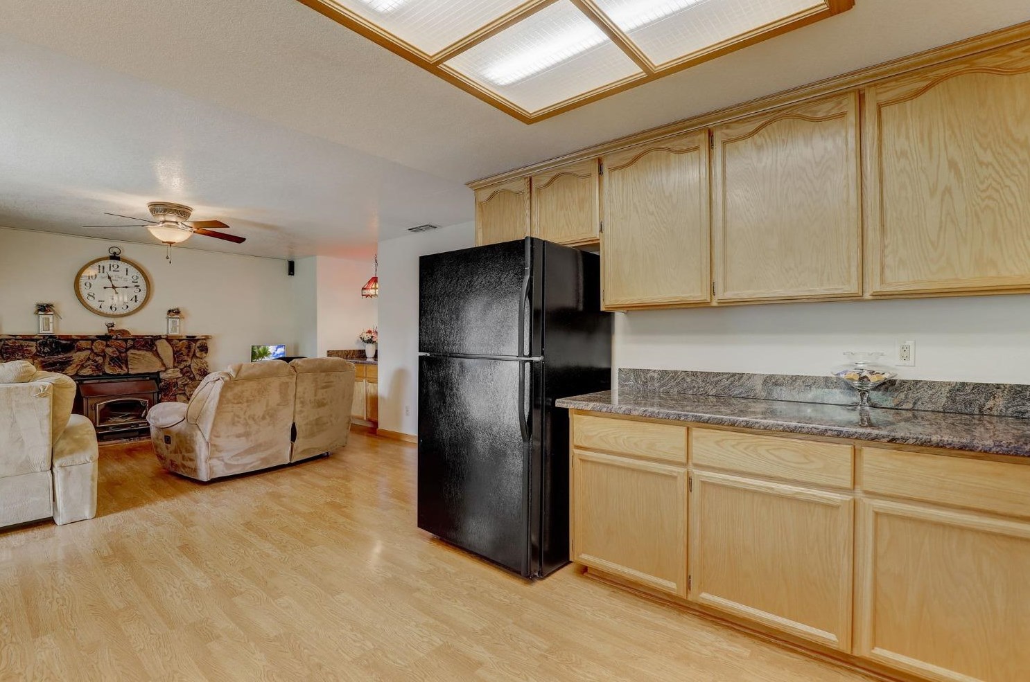7201 Geowood Way, Citrus Heights CA  95610-3927 exterior