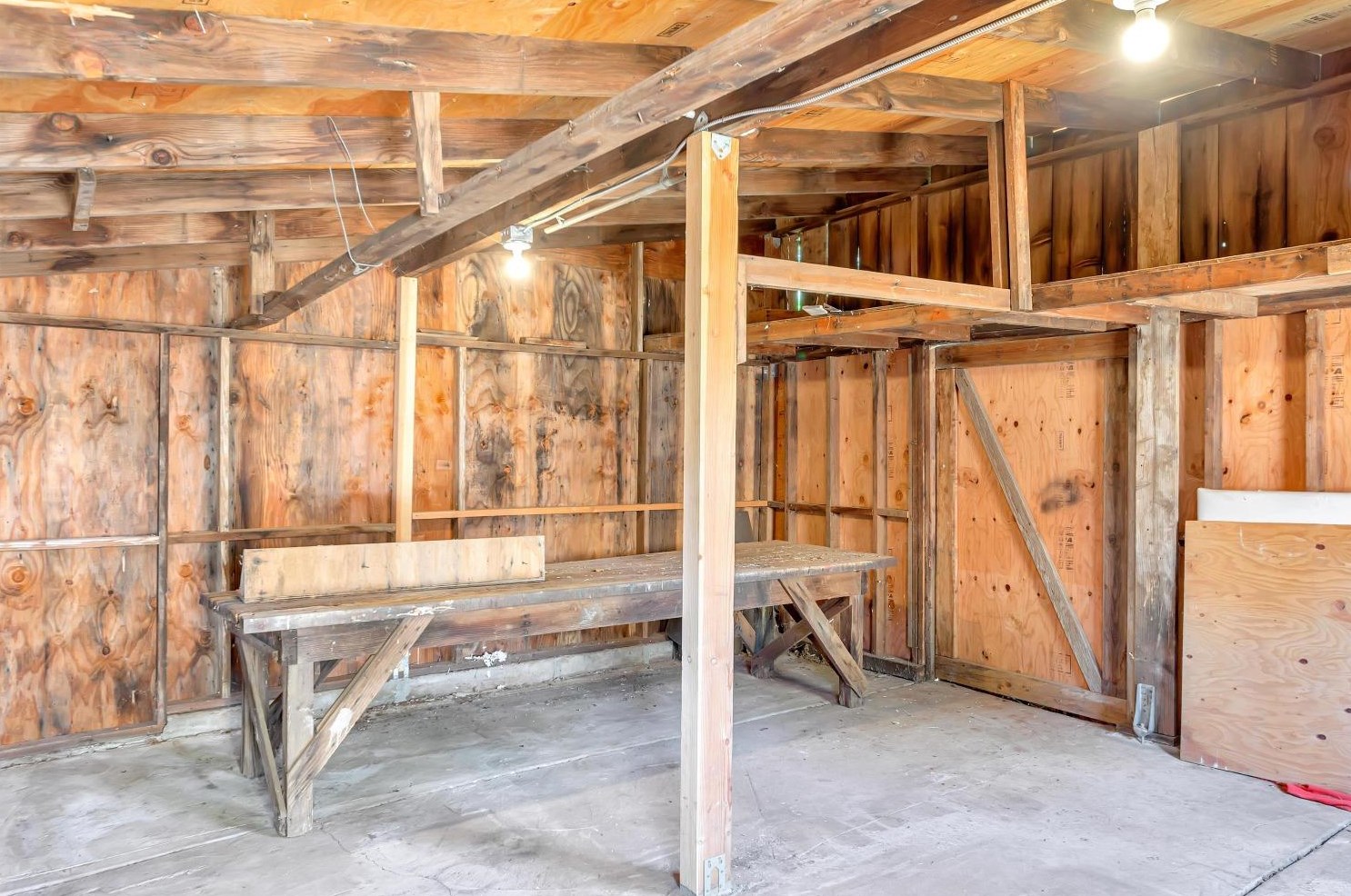 13195 Ridge Rd, Grass Valley CA  95945-4819 exterior