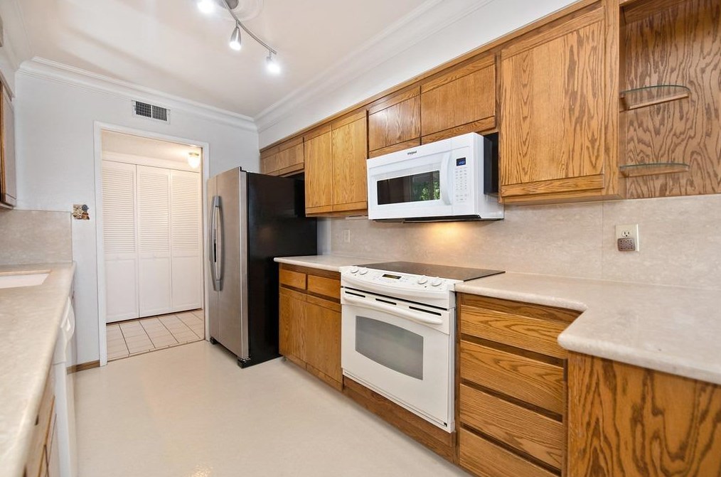 7236 Linda Sue Way, Citrus Heights CA  95621-7355 exterior