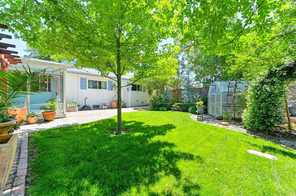 7236 Linda Sue Way, Citrus Heights CA  95621-7355 exterior