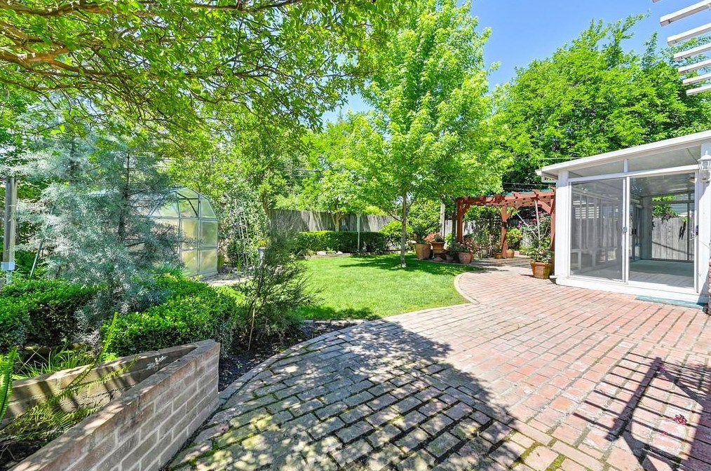 7236 Linda Sue Way, Citrus Heights CA  95621-7355 exterior