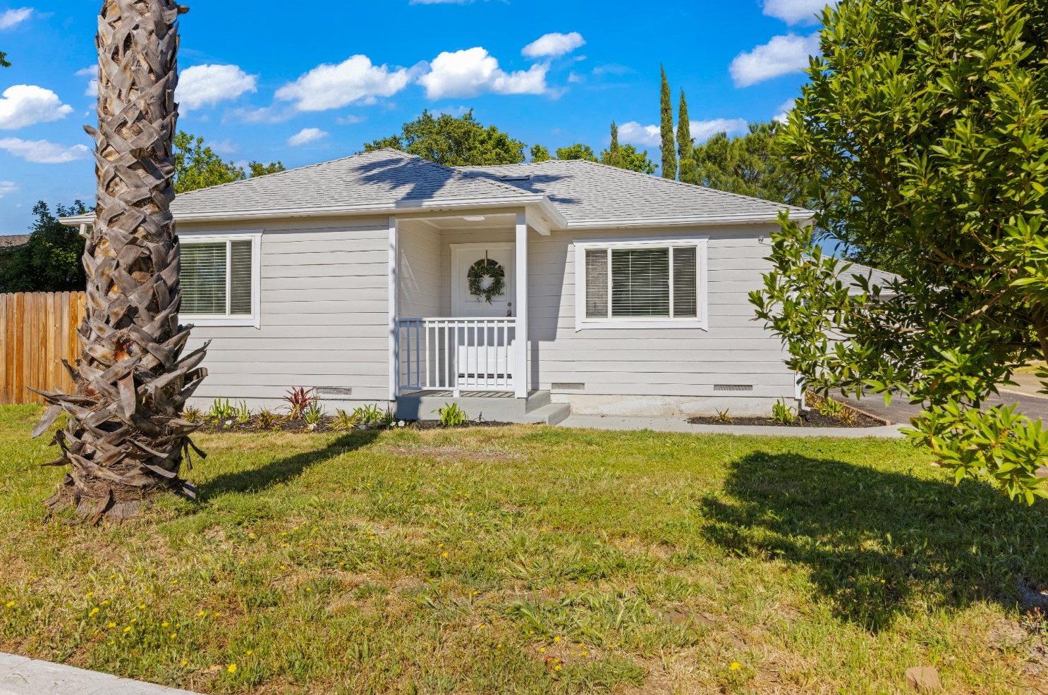 8024 Carol Ave, Citrus Heights, CA 95610