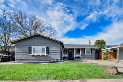 10562 Zibibba Way - Photo 1
