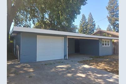 1209 Hobson Avenue - Photo 1