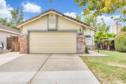 9148 Laguna Center Circle, Elk Grove, CA 95758 - Photo 1