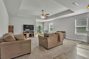 9733 Angel Oak Dr, Beulah, FL 32526 - Photo 6
