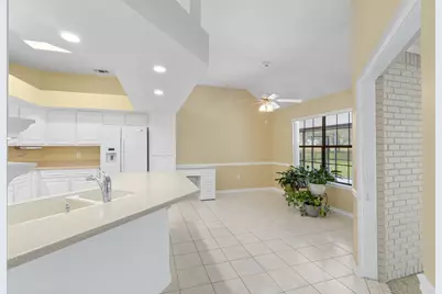 2640 Masters Boulevard, Navarre, FL 32566 - Photo 10