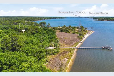 6913 Santa Clara Drive, Navarre, FL 32566 - Photo 4